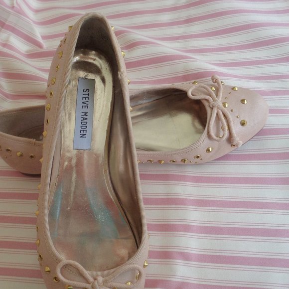 Steve Madden Pink Ballet Flats-Size 9-Gold Studs - Picture 1 of 7